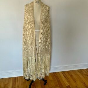 Vintage Ribbon Shawl Cream With Fringe